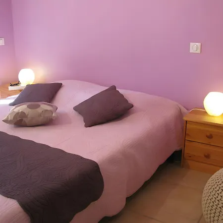 La Bastide Des Monge - Lola Nyaraló